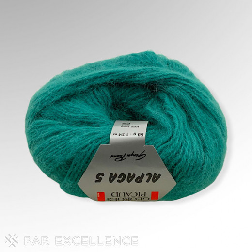 Alpaca knitting yarn
